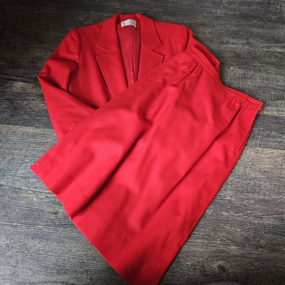 Pendleton vinatge red wool suit
